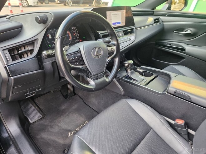 Lexus ES 300h 2022, 50,000 km - 2.5 l - Bakı