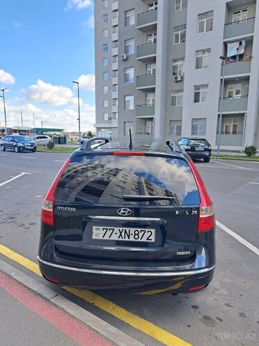 Hyundai i30 2009, 175,000 km - 1.6 l - Qusar