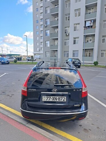 Hyundai i30 2009, 175,000 km - 1.6 l - Qusar