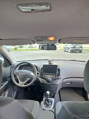 Hyundai i30 2009, 175,000 km - 1.6 l - Qusar