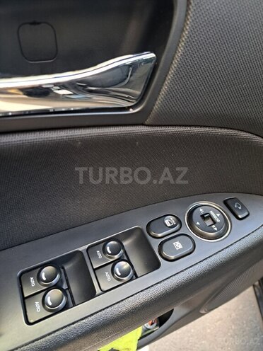 Hyundai i30 2009, 175,000 km - 1.6 l - Qusar