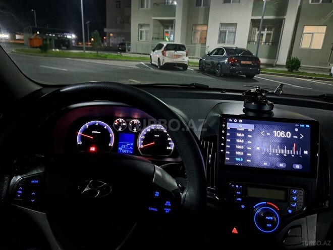 Hyundai i30 2009, 175,000 km - 1.6 l - Qusar