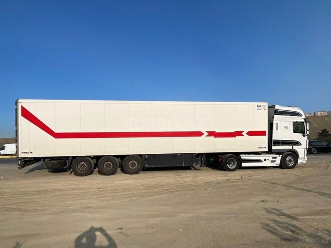 DAF 105 XF-8