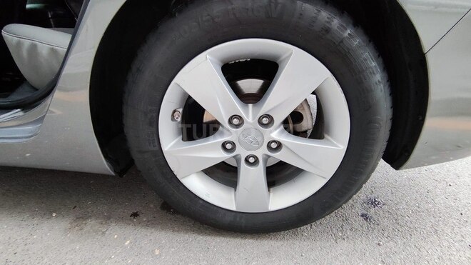 Hyundai Elantra 2013, 283,245 km - 1.8 l - Bakı