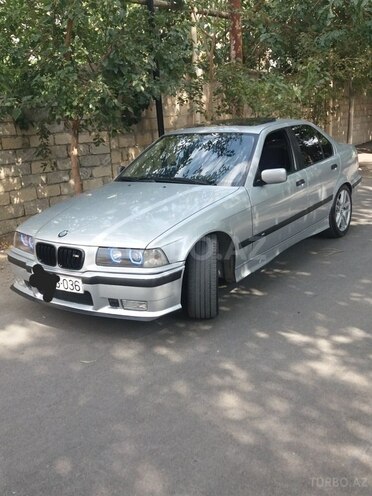 BMW 320 1993, 411,500 km - 2.5 l - Bakı