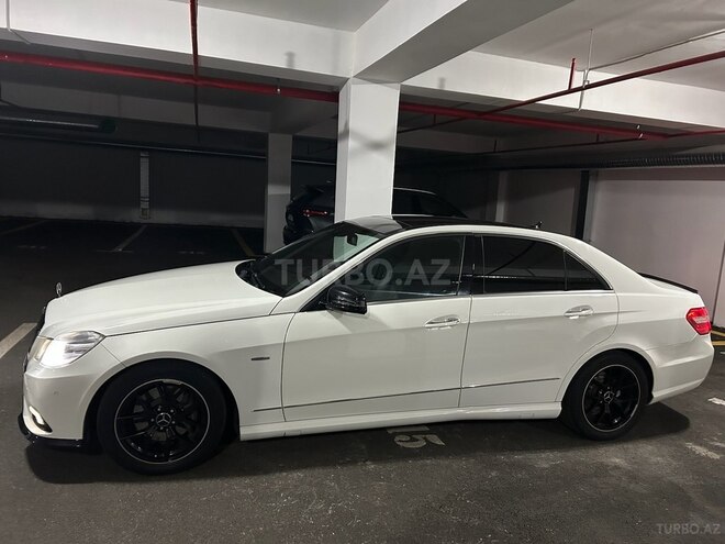 Mercedes E 200 2011, 235,000 km - 1.8 l - Bakı