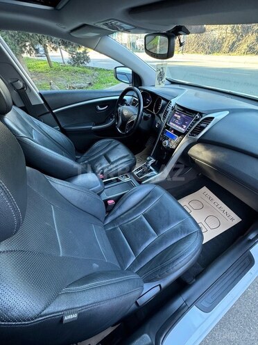 Hyundai i30 2015, 185,000 km - 1.6 l - Bakı