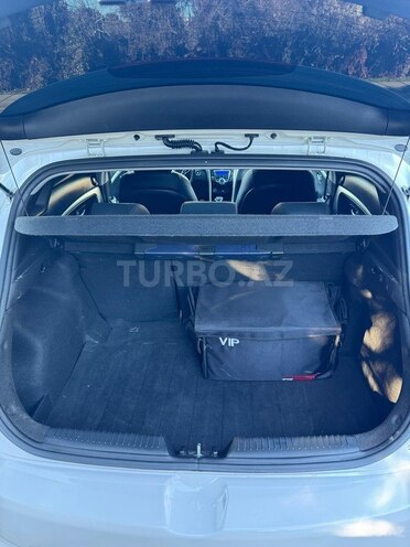 Hyundai i30 2015, 185,000 km - 1.6 l - Bakı