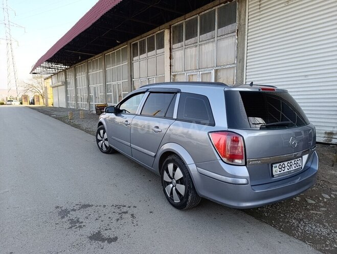 Opel Astra 2008, 251,500 km - 1.3 л - Şamaxı