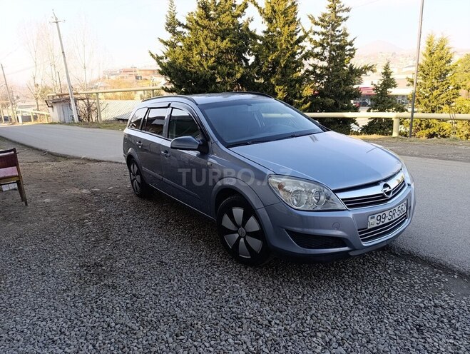 Opel Astra 2008, 251,500 km - 1.3 л - Şamaxı