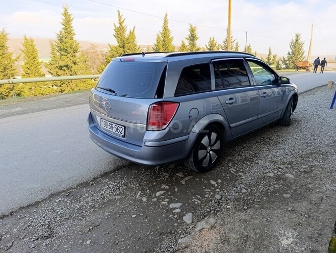 Opel Astra 2008, 251,500 km - 1.3 л - Şamaxı