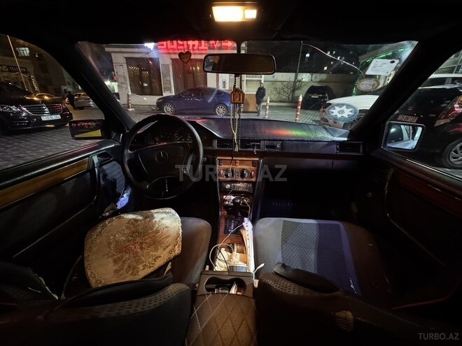 Mercedes E 220 1992, 460,000 km - 2.2 л - Bakı
