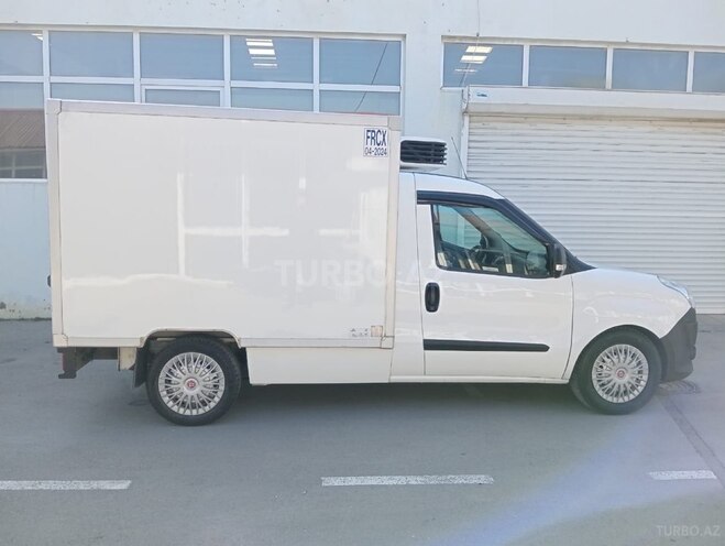Fiat Doblo 2015, 172,000 km - 1.6 l - Bakı