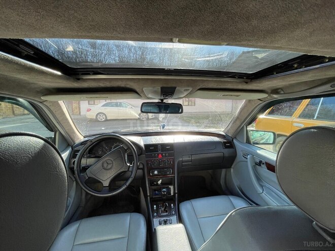 Mercedes C 230 1999, 386,243 km - 2.3 l - Quba