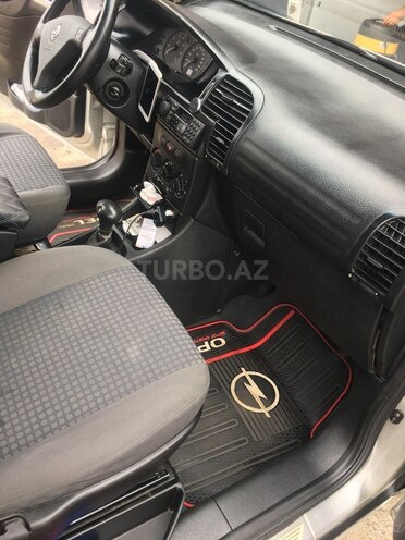 Opel Zafira 2000, 330,000 km - 2.2 l - Cəlilabad