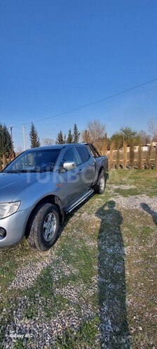 Mitsubishi L200 2008, 350,000 km - 2.5 l - Bakı