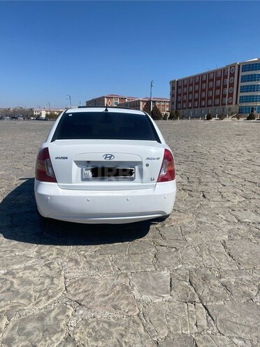 Hyundai Accent 2010, 300,000 km - 1.6 л - Naxçıvan
