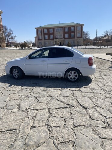 Hyundai Accent 2010, 300,000 km - 1.6 л - Naxçıvan