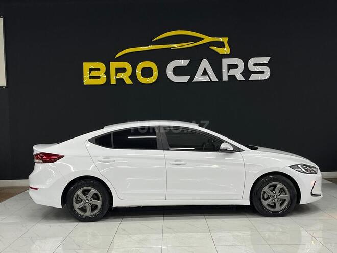 Hyundai Avante 2016, 206,008 km - 1.6 l - Bakı