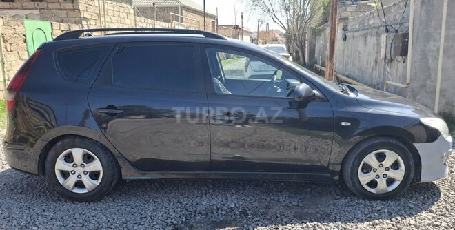 Hyundai i30 2010, 350,000 km - 1.6 l - Bakı