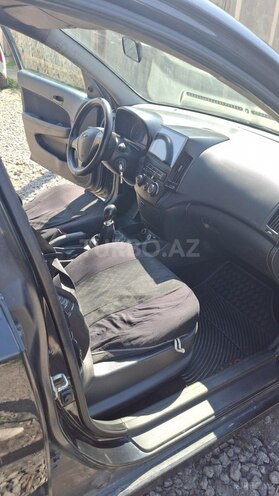 Hyundai i30 2010, 350,000 km - 1.6 l - Bakı