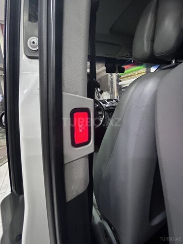 Mercedes Viano 2006, 265,085 km - 3.2 l - Bakı