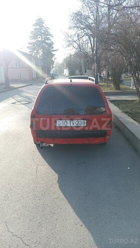 Opel Astra 1996, 100,000 km - 1.4 l - Quba