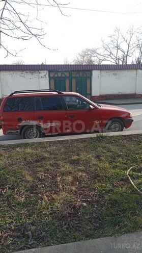 Opel Astra 1996, 100,000 km - 1.4 l - Quba
