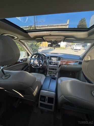 Mercedes ML 350 4MATIC 2012, 230,000 km - 3.5 л - Sumqayıt