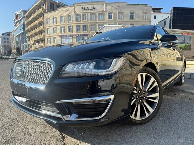 Lincoln MKZ-2