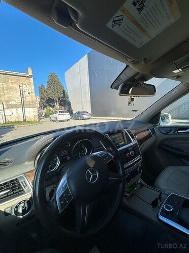 Mercedes ML 350 4MATIC 2012, 230,000 km - 3.5 л - Sumqayıt