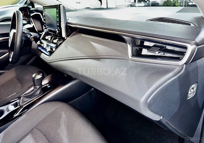Toyota Corolla 2019, 88,000 km - 1.6 l - Bakı