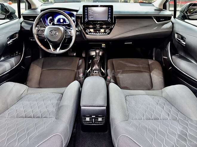 Toyota Corolla 2019, 88,000 km - 1.6 l - Bakı