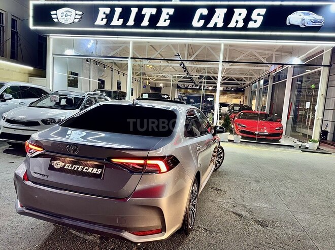 Toyota Corolla 2019, 88,000 km - 1.6 l - Bakı
