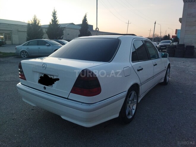 Mercedes C 230 1997, 260,000 km - 2.3 l - Bakı