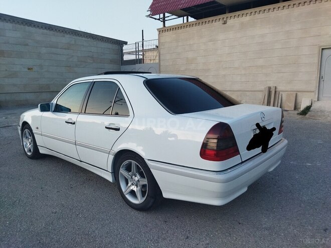 Mercedes C 230 1997, 260,000 km - 2.3 l - Bakı