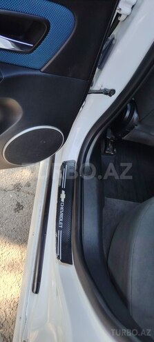Chevrolet Cruze 2012, 285,331 km - 1.6 l - Xudat