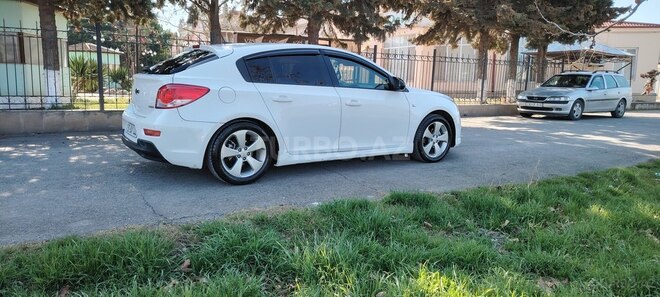 Chevrolet Cruze 2012, 285,331 km - 1.6 l - Xudat