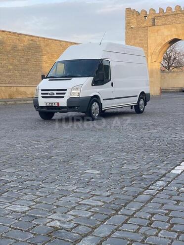 Ford Transit-19