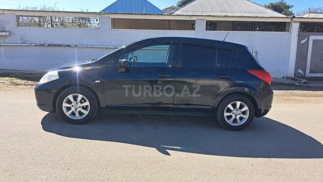 Nissan Tiida 2008, 133,500 km - 1.6 л - Qazax