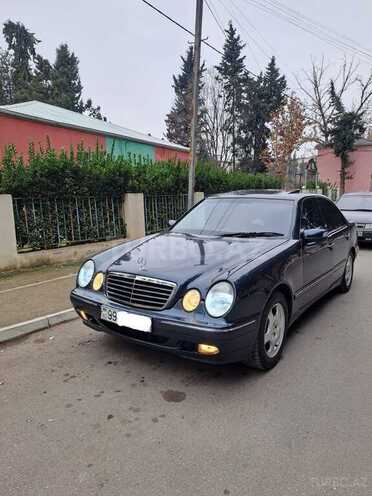 Mercedes E 220 d 2000, 366,850 km - 2.2 l - Qazax