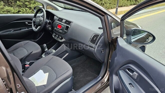 Kia Rio 2013, 220,000 km - 1.6 l - Bakı