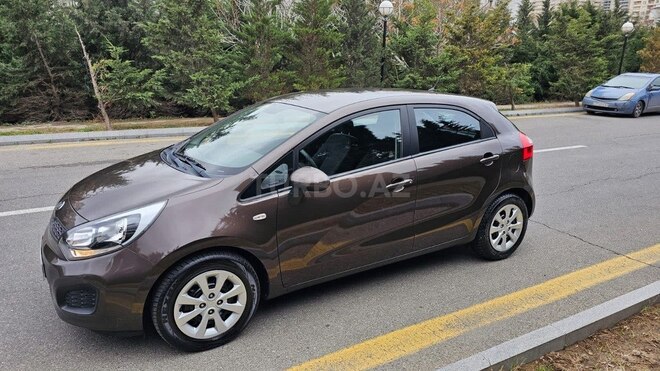 Kia Rio 2013, 220,000 km - 1.6 l - Bakı