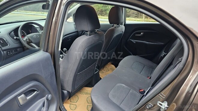 Kia Rio 2013, 220,000 km - 1.6 l - Bakı
