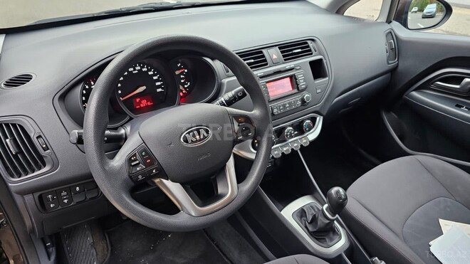 Kia Rio 2013, 220,000 km - 1.6 l - Bakı