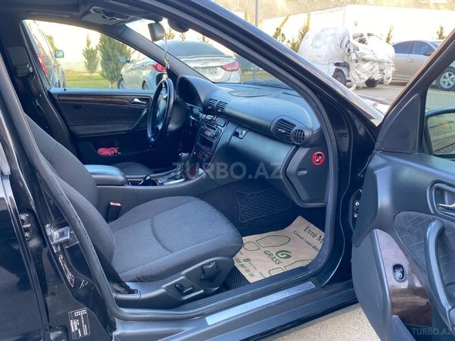 Mercedes C 180 2000, 257,865 km - 2.0 l - Bakı