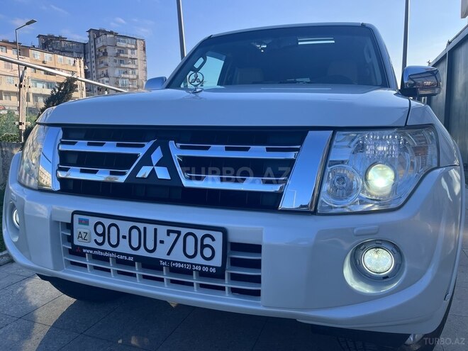 Mitsubishi Pajero 2015, 119,000 km - 3.8 л - Bakı