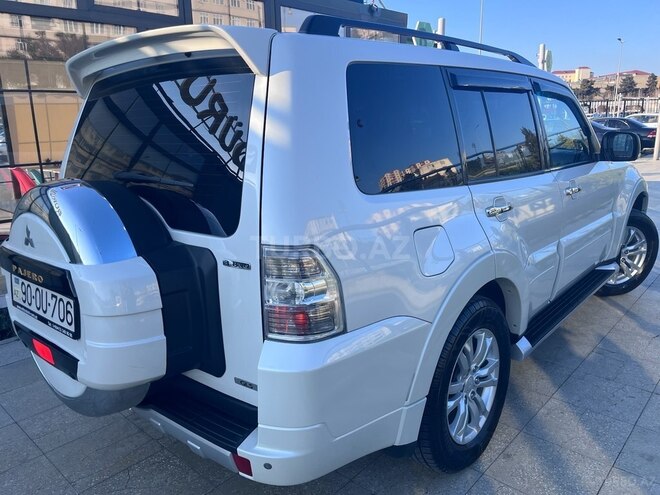 Mitsubishi Pajero 2015, 119,000 km - 3.8 л - Bakı
