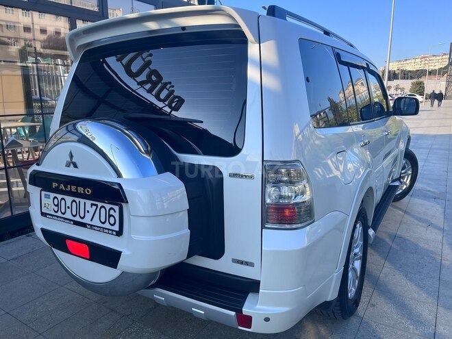 Mitsubishi Pajero 2015, 119,000 km - 3.8 л - Bakı