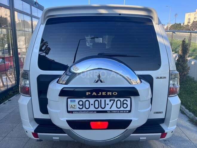 Mitsubishi Pajero 2015, 119,000 km - 3.8 л - Bakı
